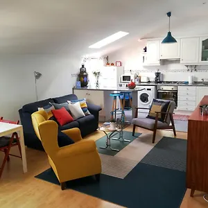 Apartment Pombalino! Concept, Lisbon